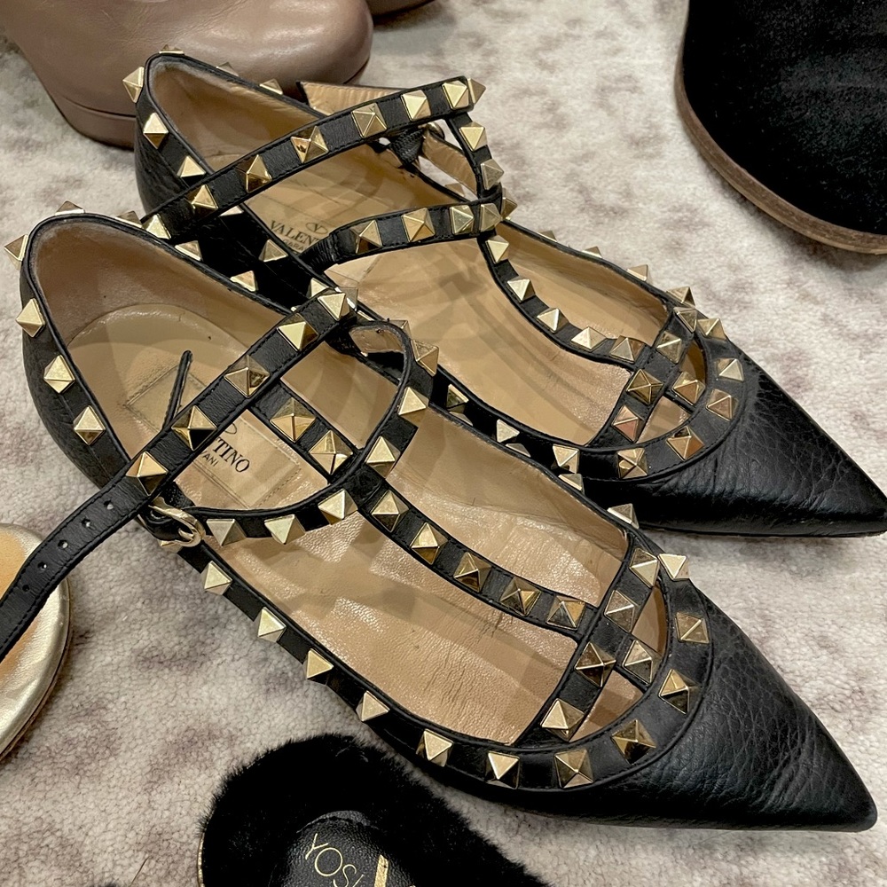 Valentino size 6 flats